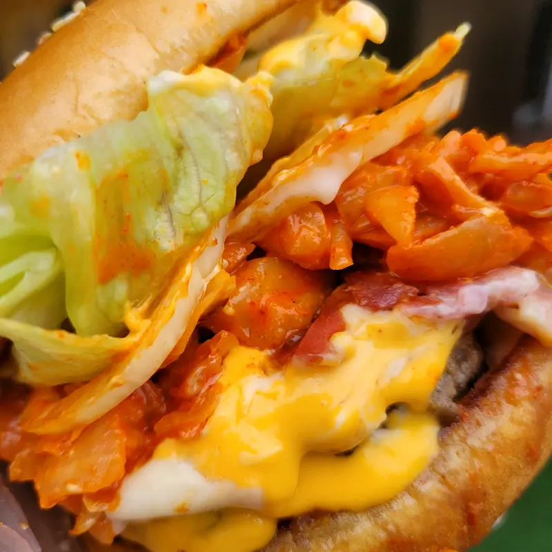 애드워드 리 k 비프버거의 클로즈업