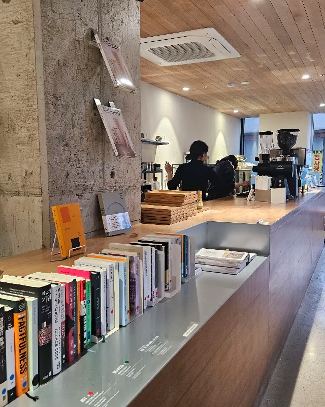 디저트 쇼케이스