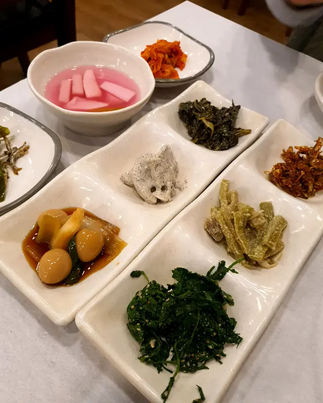 다채로운 밑반찬