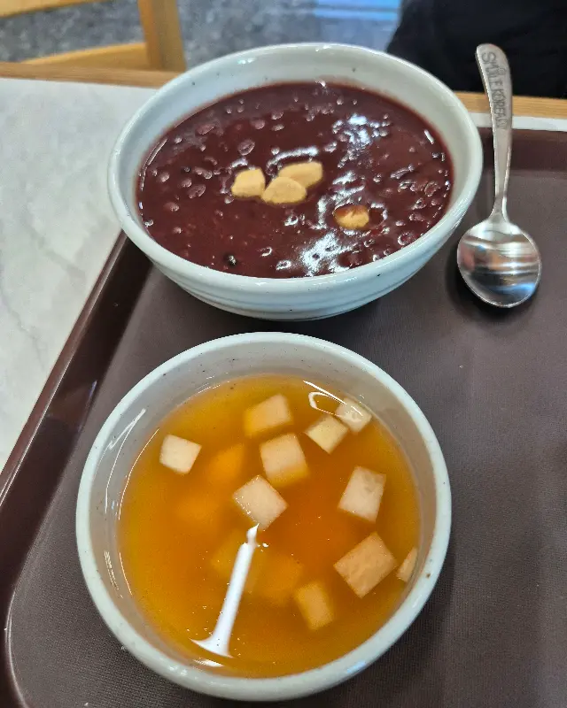 강지네옛날팥빙수 단팥죽, 동치미