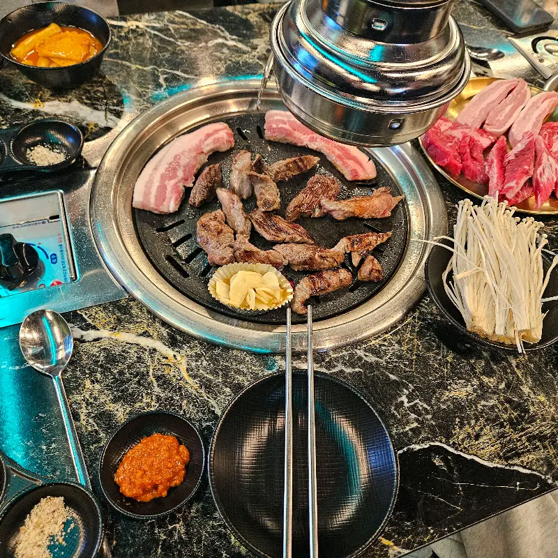 푸짐한 한 상 차림