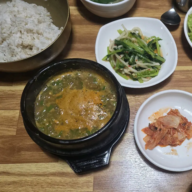 된장비빔밥과 반찬