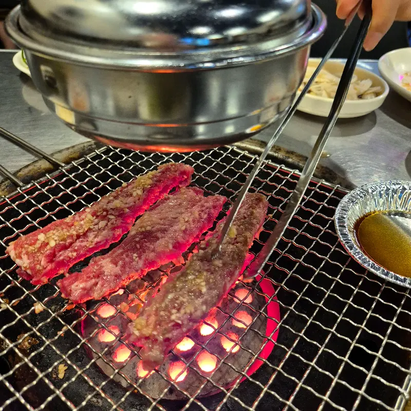 구워지는 소갈비