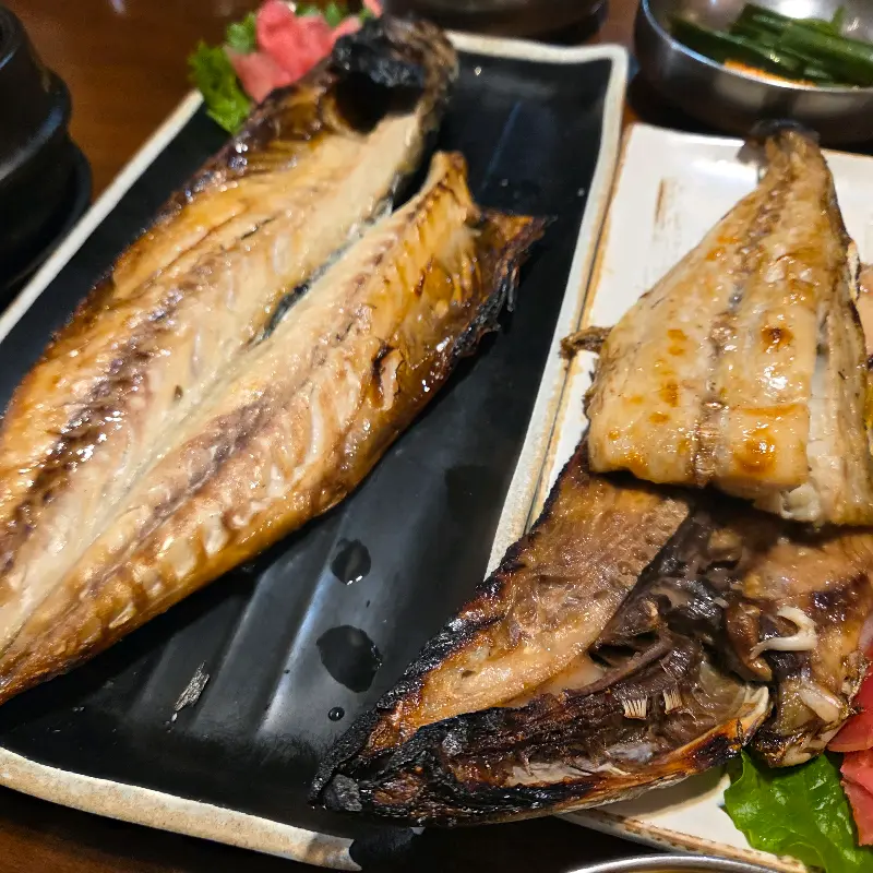 촉촉하고 맛있는 삼치구이