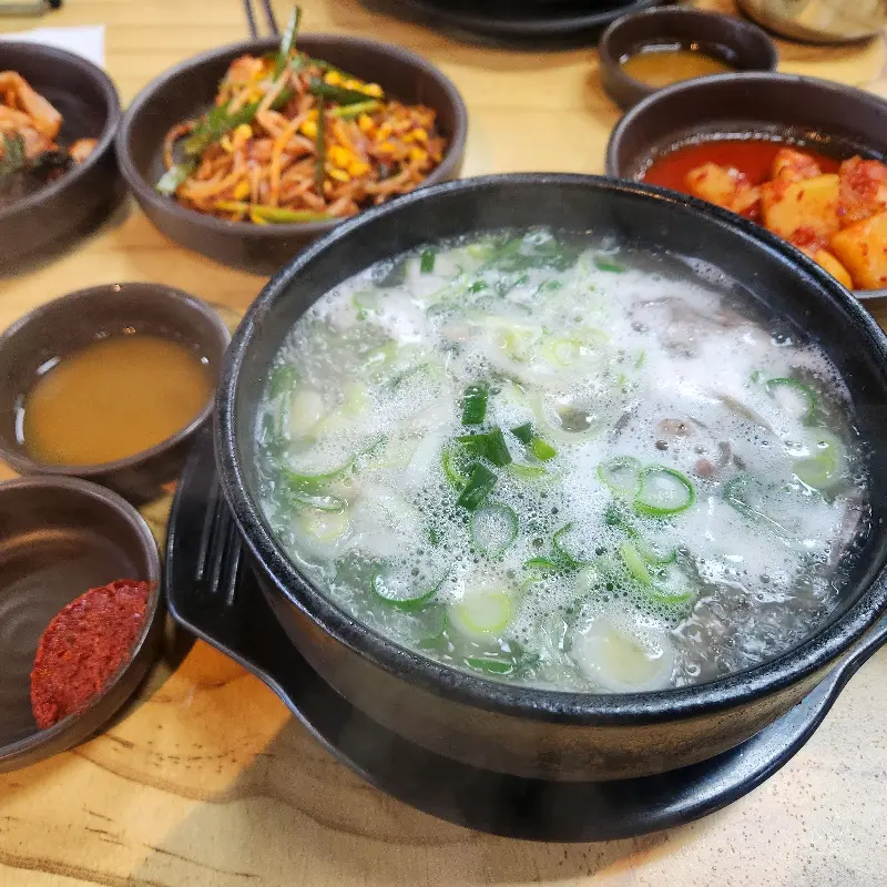 소머리국밥과 반찬