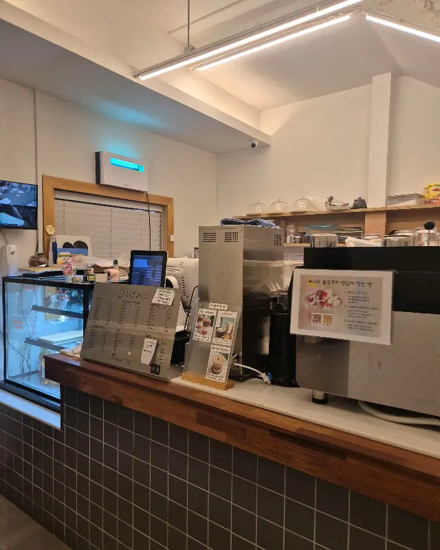 루나카페 카운터