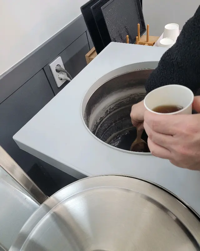 직접 끓인 수정과