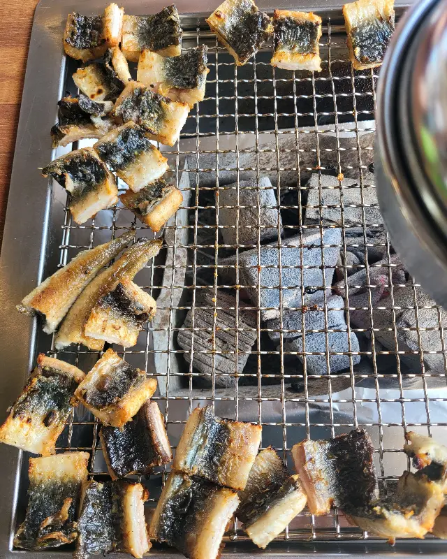 잘 구워진 장어