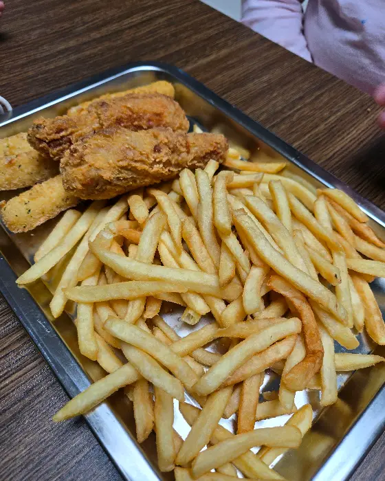 따뜻하게 제공되는 햄버거