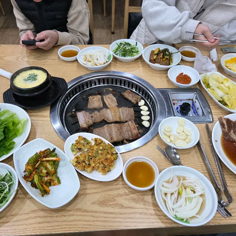 푸짐한 한 상 차림