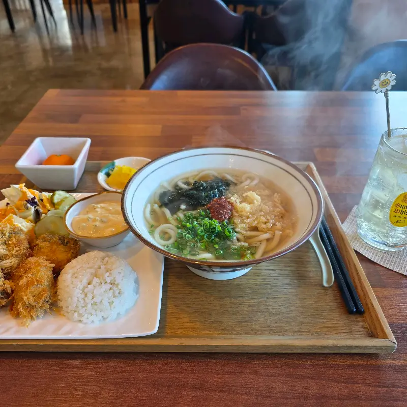 료리야에서 맛본 생선까스 & 우동 세트