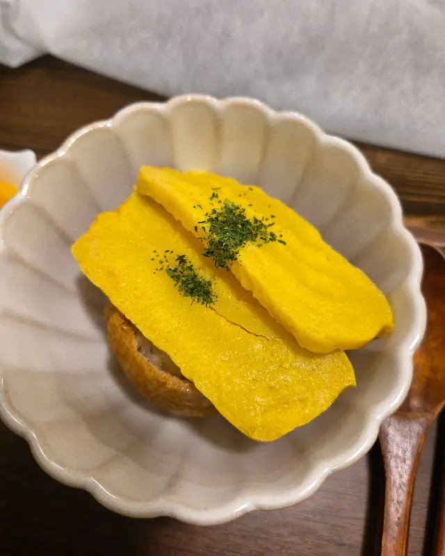 푸짐한 양의 유부초밥