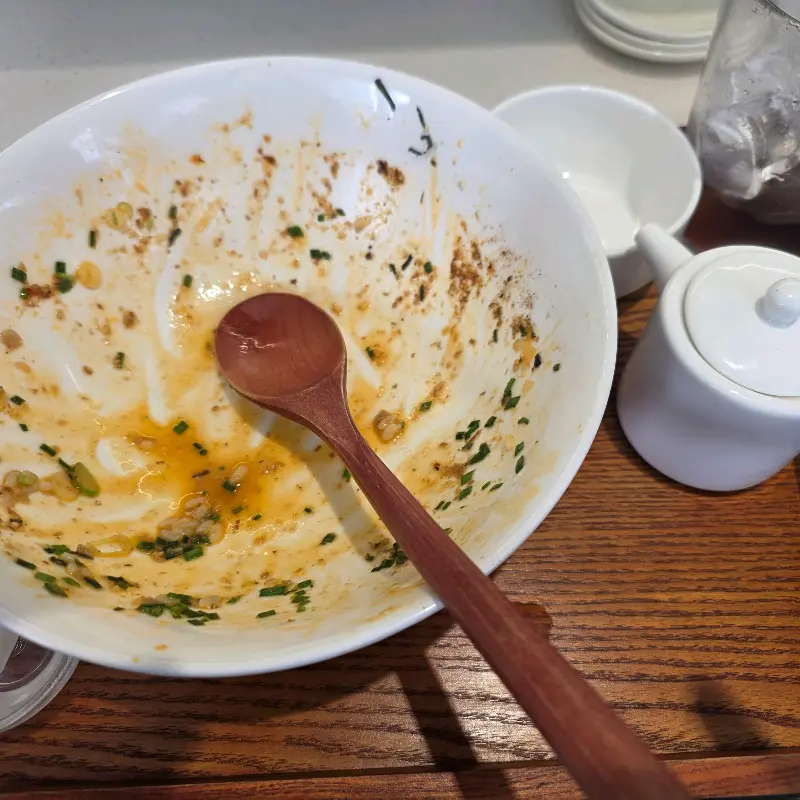 하치류의 깔끔한 내부 인테리어