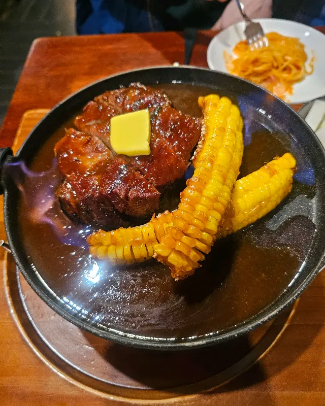 스테이크 디테일 샷