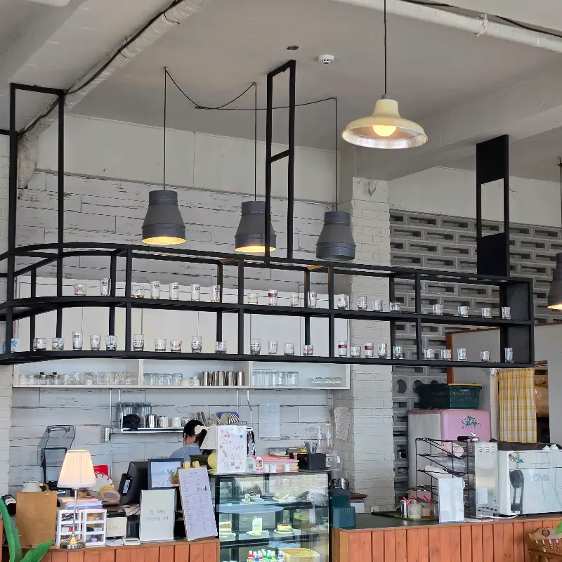 카페 내부의 모습