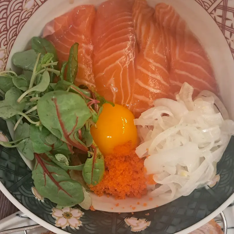 푸짐한 양의 돈까스