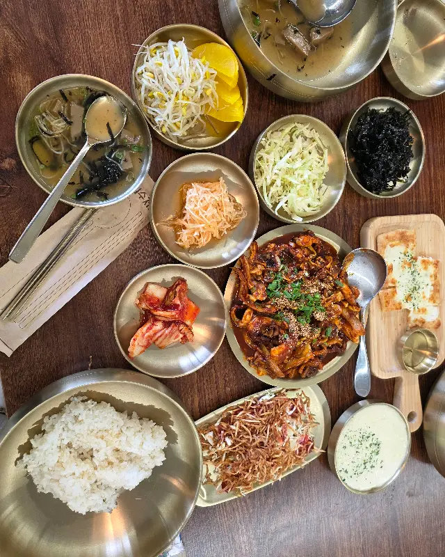 푸짐한 쭈꾸미 한 상