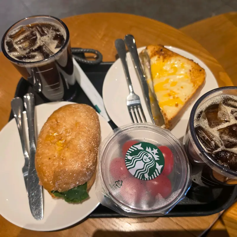 푸짐한 한 상 차림