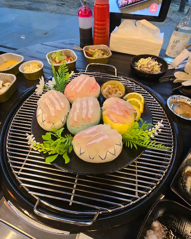 싱싱한 광어회의 모습