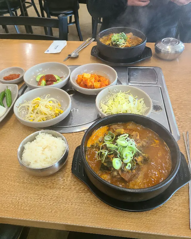 푸짐한 한 상 차림