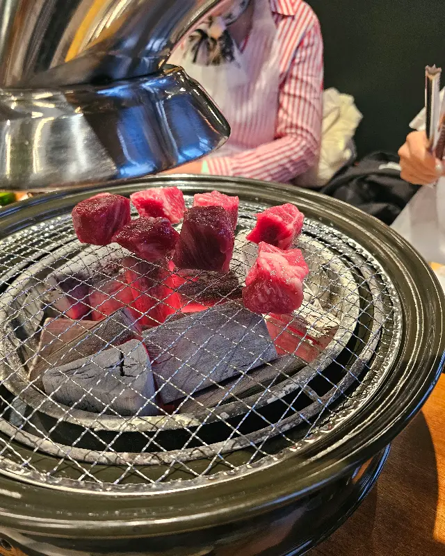 숯불에 구워먹는 큐브살