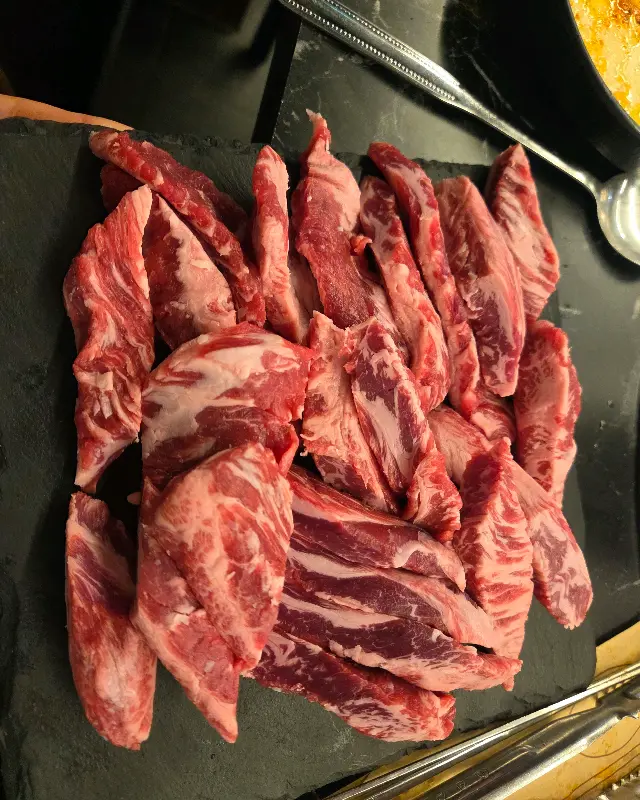 신선한 생갈비살