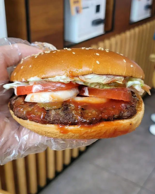 콰트로페퍼 큐브스테이크 와퍼