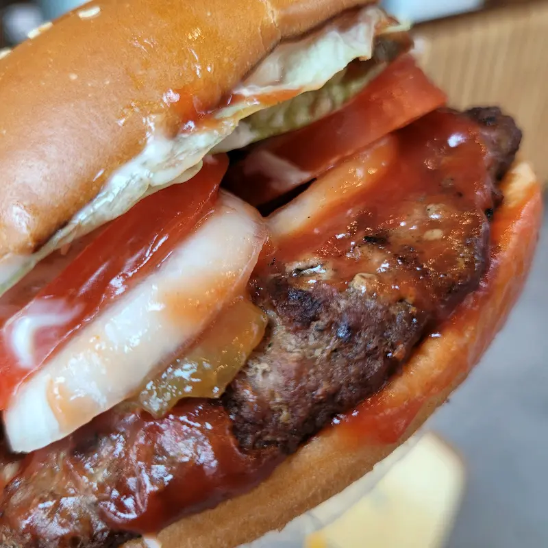 콰트로페퍼 큐브스테이크 와퍼 단면