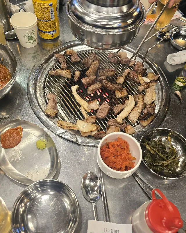 맛있게 구워진 고기