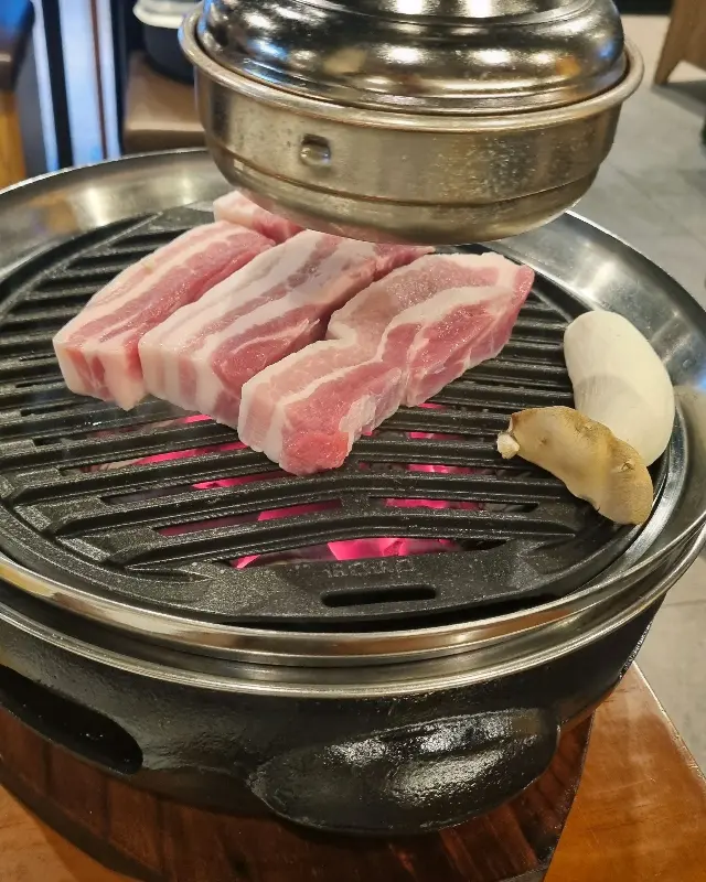 신선한 삼겹살