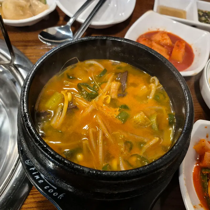 선지해장국의 깊은 맛