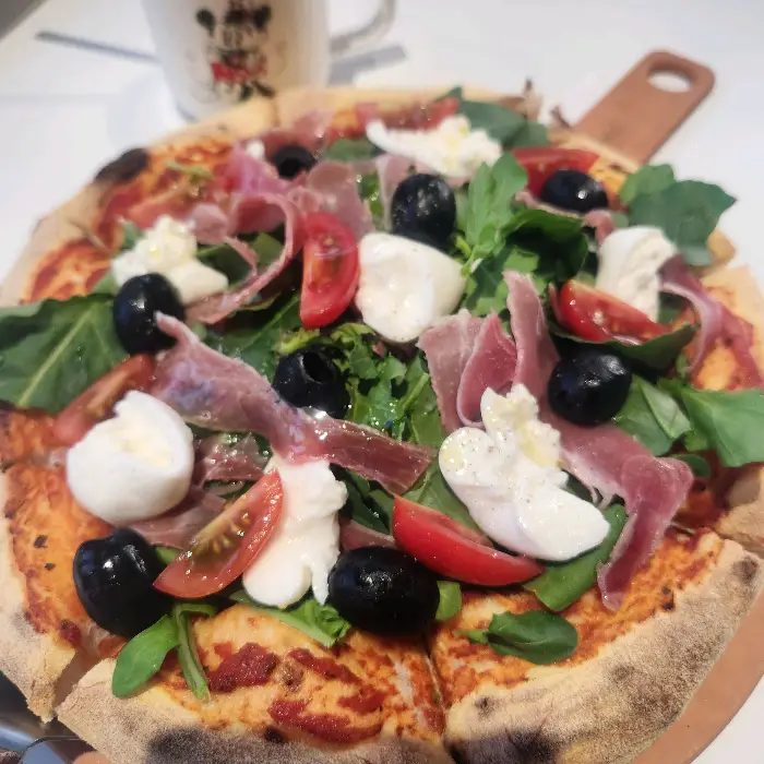 콰트로 포르마지 피자