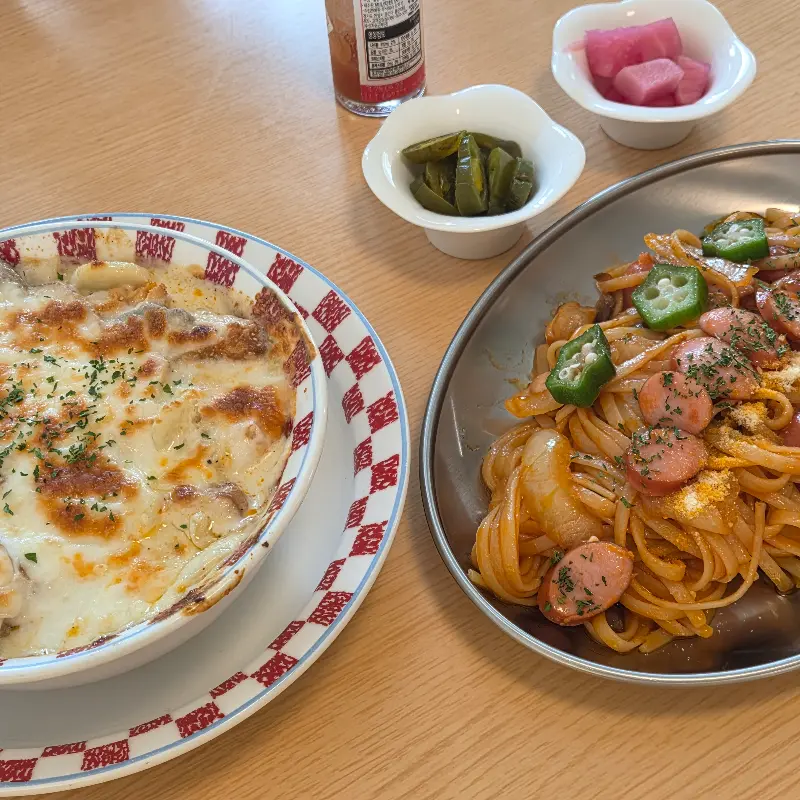 크림 파스타와 오븐 치킨 도리아