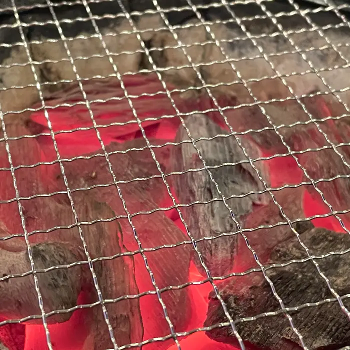 빨갛게 달아오른 숯불