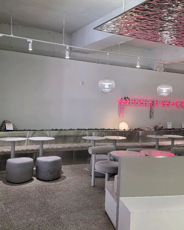 디저트39 객사점 인테리어