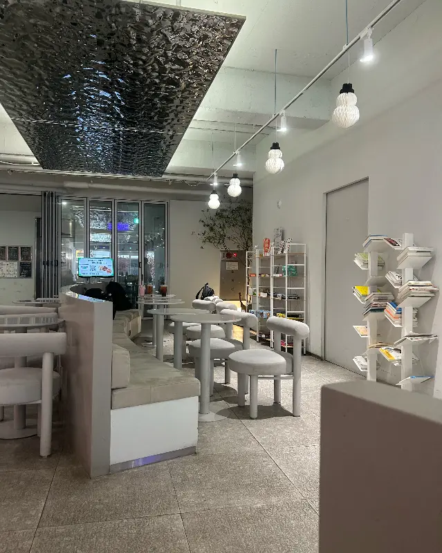 디저트39 객사점 내부