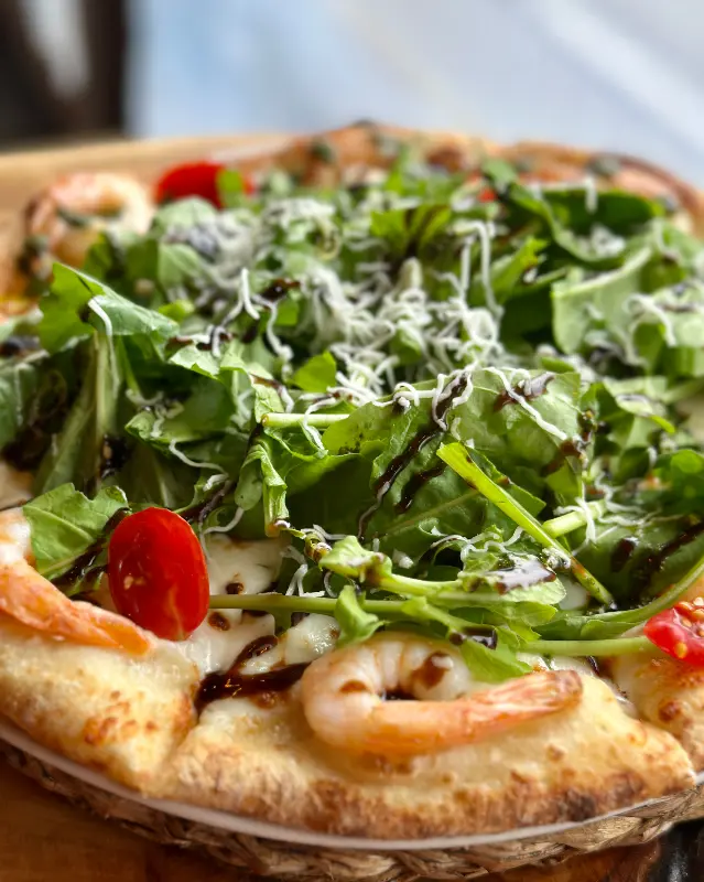 루꼴라 피자의 비주얼