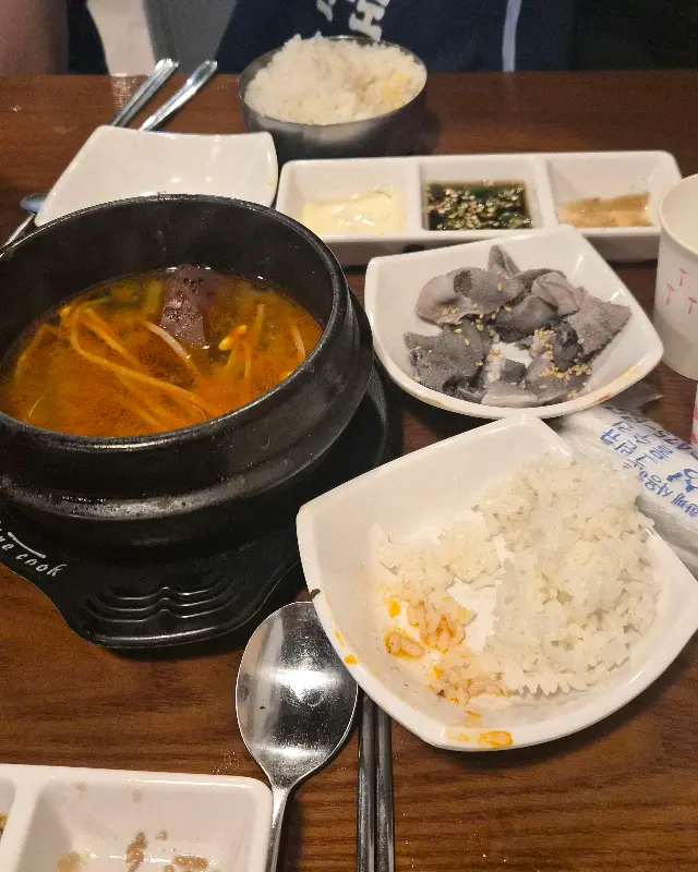 푸짐한 한 상 차림