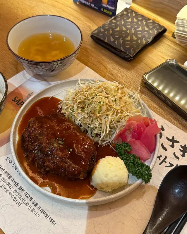 돈테키 한 상 차림