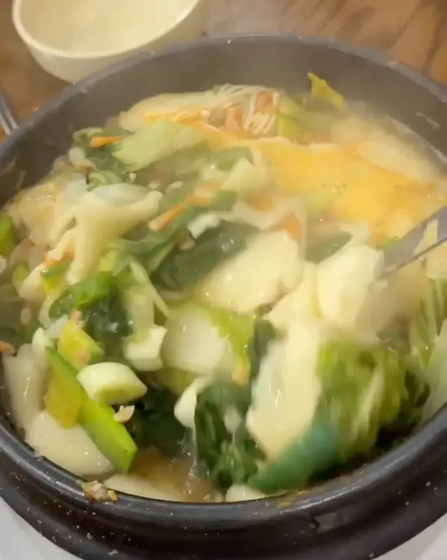 푸짐한 털레기 수제비