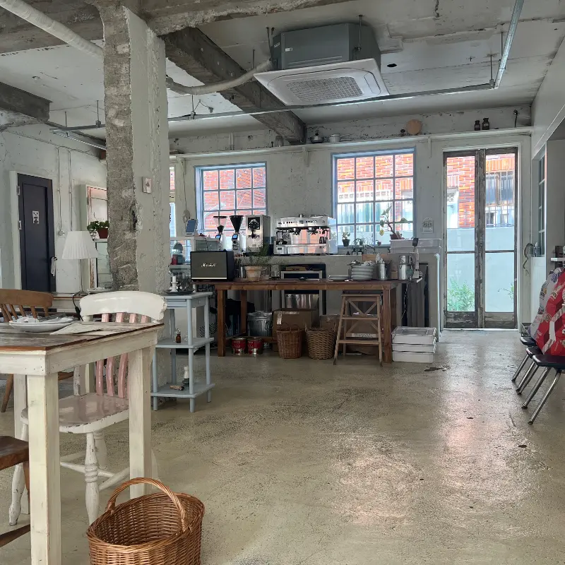 러프앤도우 테이블 세팅