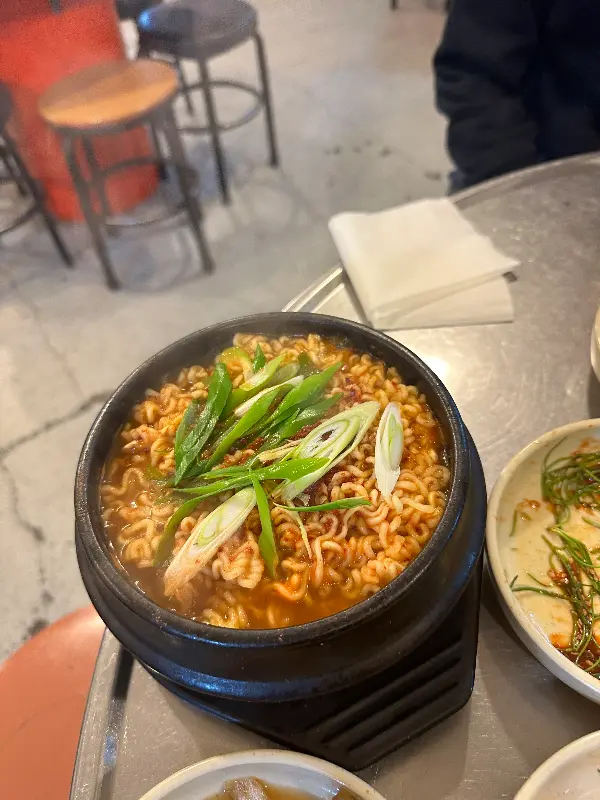 맛있게 익어가는 고기