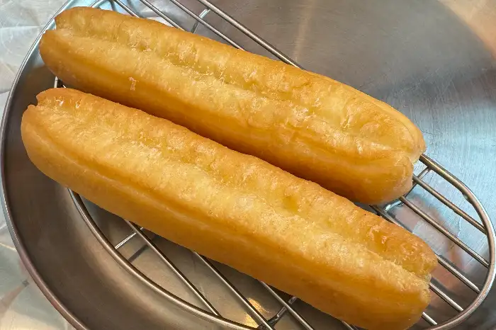 바삭하게 튀겨진 꿔바로우