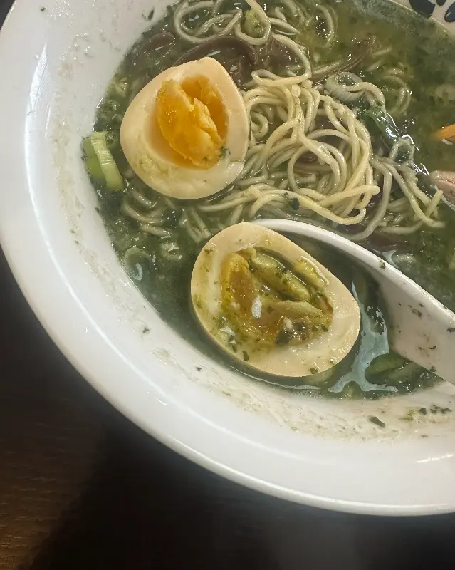 미도리 라멘 단면