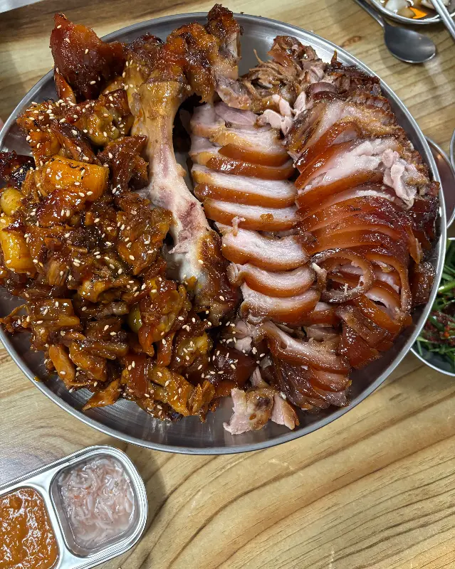 다시 찾고 싶은 족발 맛집