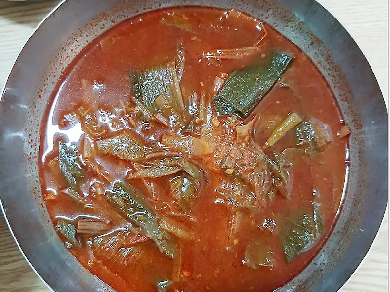 푸짐한 육개장 건더기