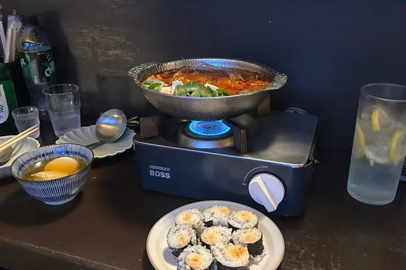 매운갈비찜과 소금김밥