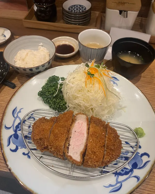 분지로 로스카츠 한상차림