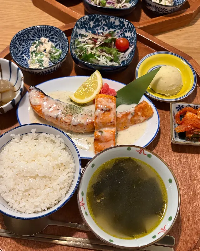 보기만 해도 군침이 도는 연어구이