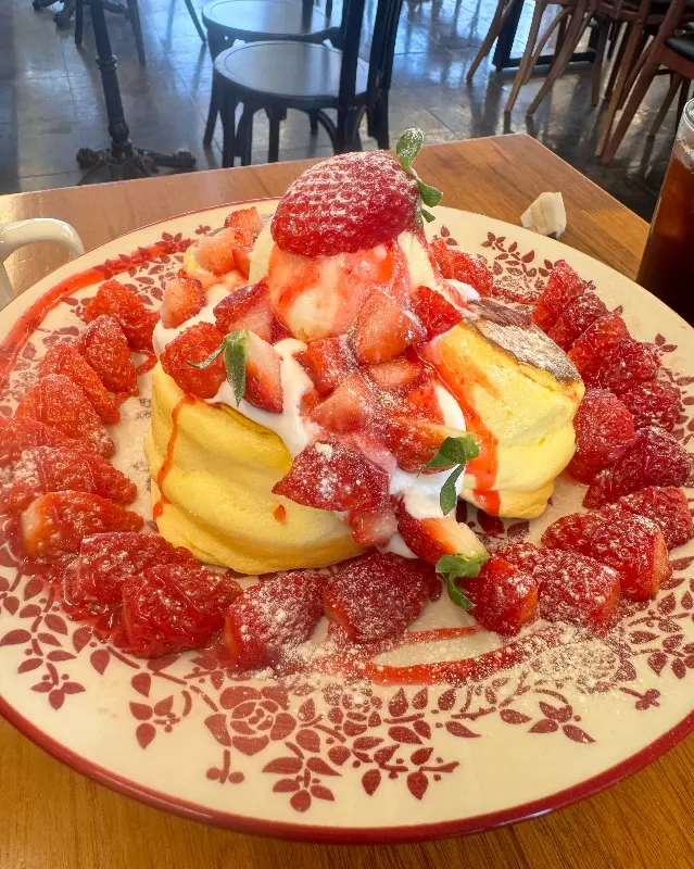 싱싱한 딸기가 듬뿍